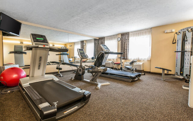 Quality Inn & Suites Mattoon Area