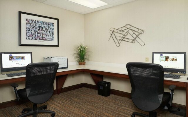 Hampton Inn & Suites Oxford Anniston