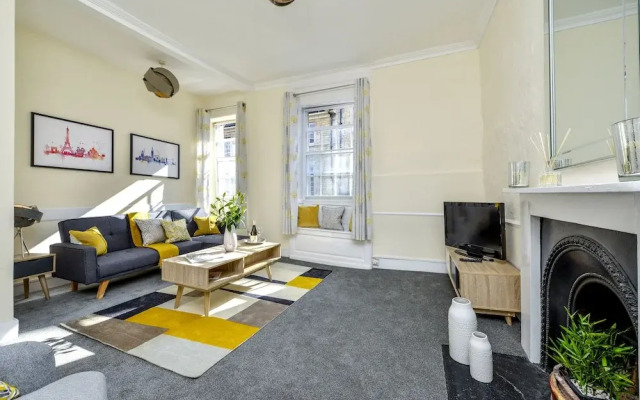 Central Stamford Living by Vose Nights