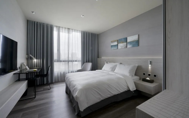 Cp Hotel
