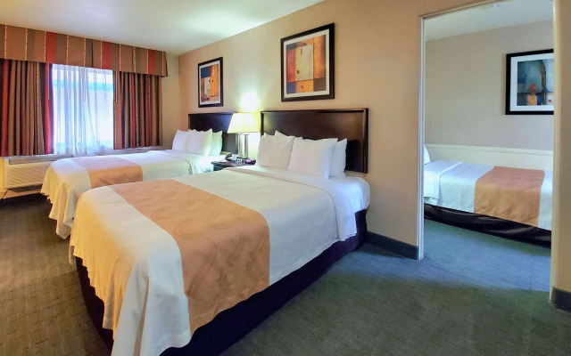 Quality Inn & Suites Anaheim At The Park