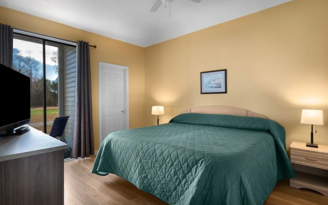 River Oaks 50b 2 Bedroom Condo