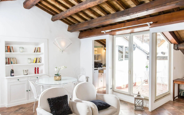 Spanish Steps Area - My Extra Home