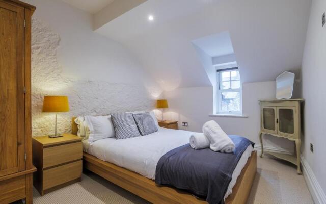 Cunsey, Penthouse Apartment Windermere