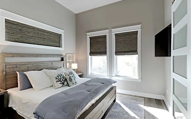 View From The Top by Southern Vacation Rentals
