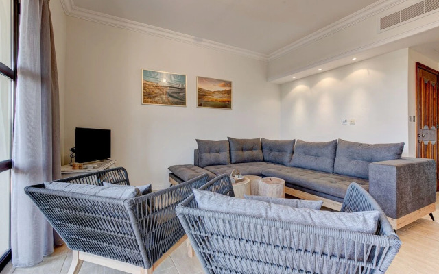 Modern apartment Zygi Aphrodite Hills