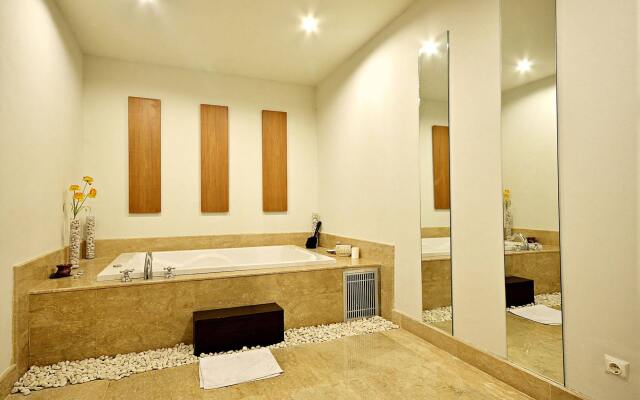 ZEN Rooms Mampang Tendean