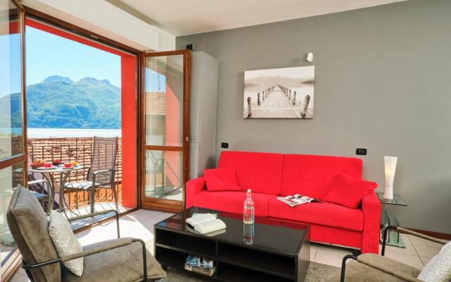 Lario View Apartment