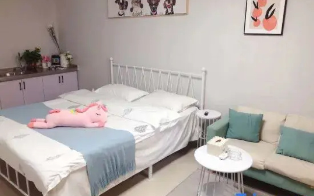 Lazy Cat Boutique Homestay (Henan Provincial People's Hospital)