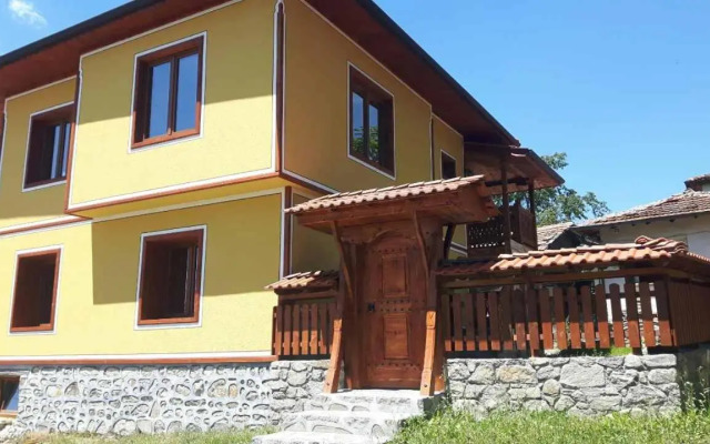 Къща за гости Феникс