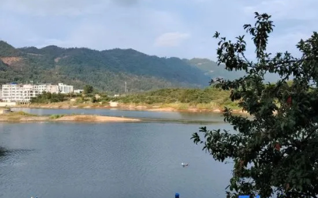Daoyan Lake Residence Hotel (Xiandao Lake Ecotourism Scenic Area) – Outside – Huangshi