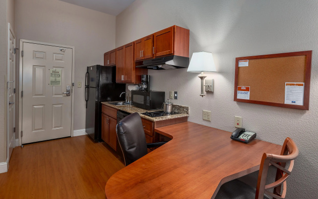 Candlewood Suites Decatur Medical Center by IHG