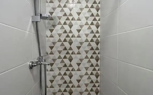 Newly furnished studio apartment