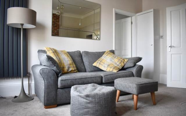 2 Bedroom Apartment in Seven Dials