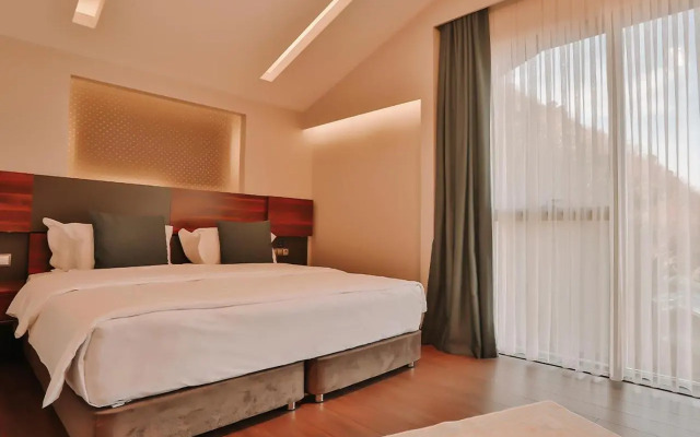 Peerless Villas Hotel