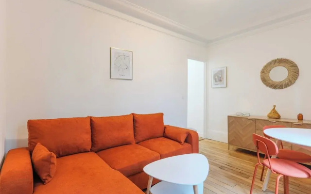 Parisian Getaway in the City of Light!