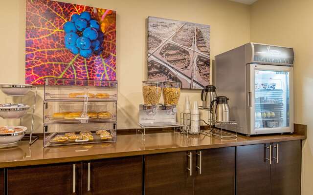 MainStay Suites Geismar - Gonzales