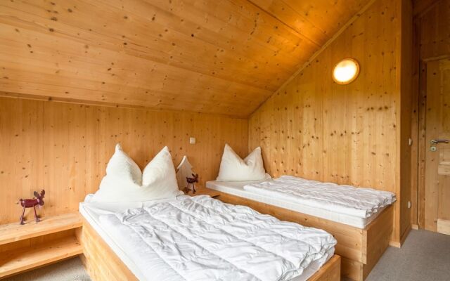 Wooden Chalet in Styria near Kreischberg Ski Area