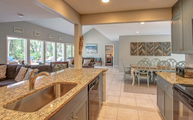 44 Sea Lane Holiday Home