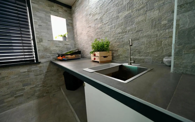 Poseidon Apartment