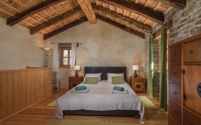 Awesome Home in Groznjan With Sauna, Wifi and 2 Bedrooms