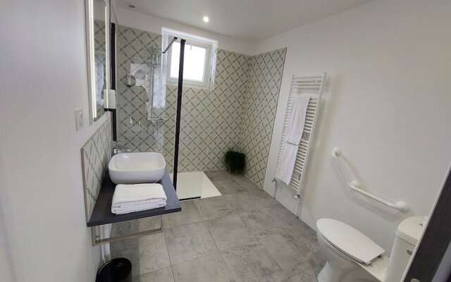 Logis Loire Hotel