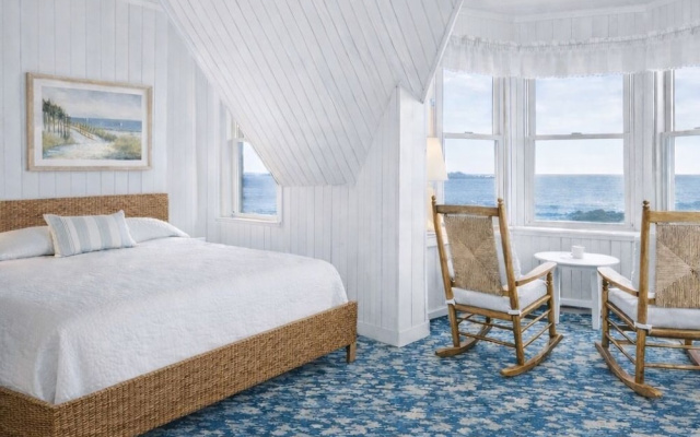 The Breakers Inn
