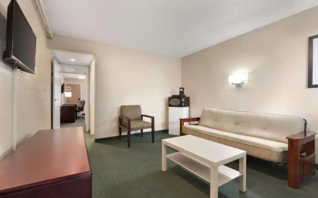 Days Inn - Lethbridge