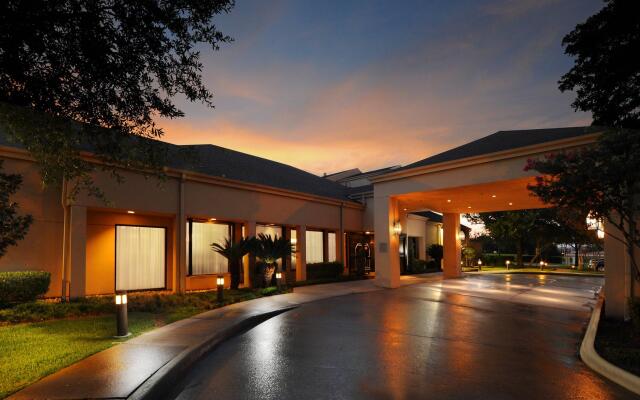 Courtyard by Marriott Houston Hobby Airport