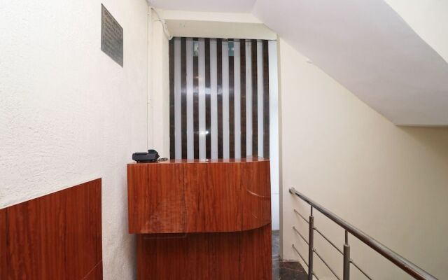 OYO 45940 Grand Imperial