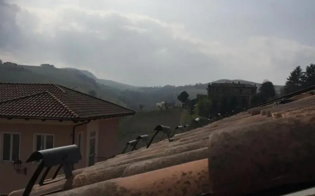 Nonno Felice Apartment Barolo