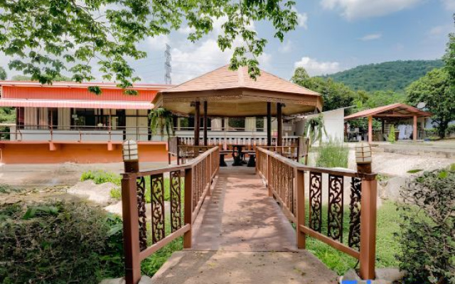 Rockwood house Resort and Thai massage