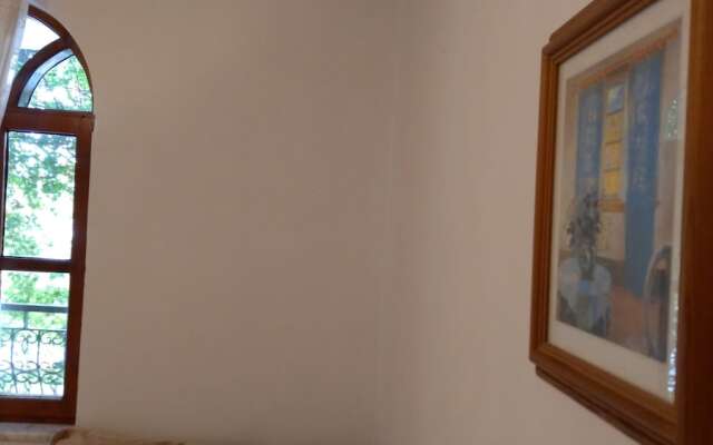 Guzel Gunler Oteli