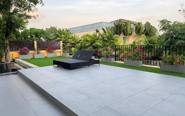 Luxury with Ocean Views&Private Rooftop