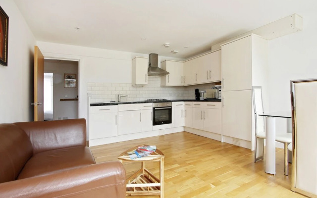 Westminster, London Eye, Big Ben 10 Minutes Walking