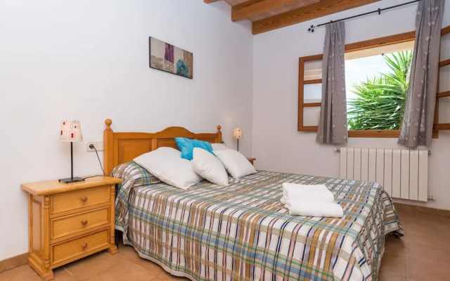 Can Dato in Inca With 2 Bedrooms and 2 Bathrooms