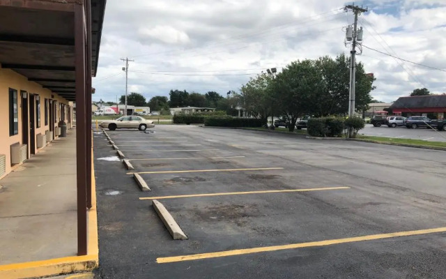 Motor Inns Of America