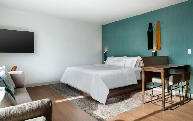 Element Reno Experience District