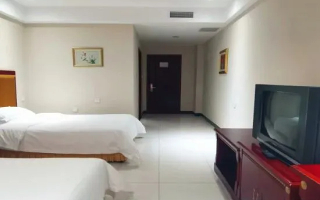 Dongda Holiday Hotel