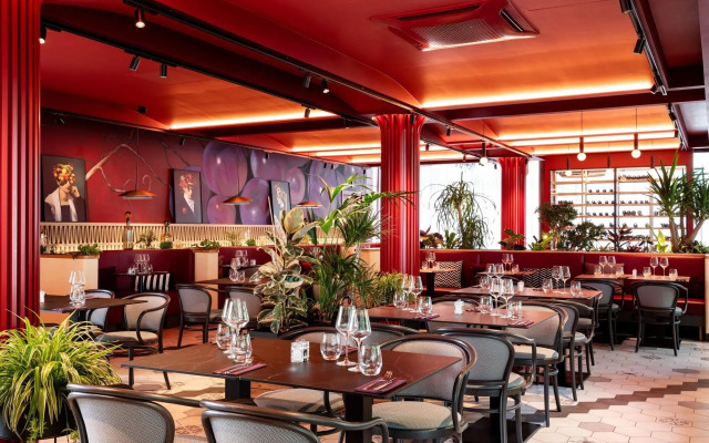 Moxy Paris Val D’Europe