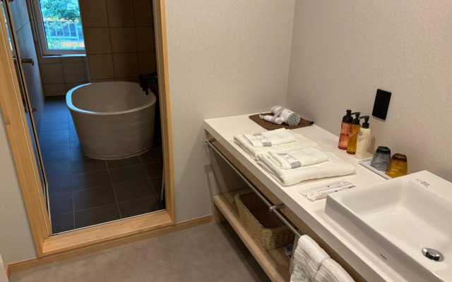 Kusatsu Hotel