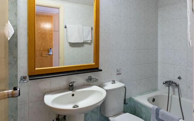 Pearl Seabreeze Suites