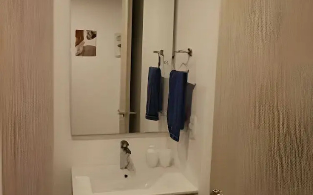 Hermoso Loft con balcón  1028