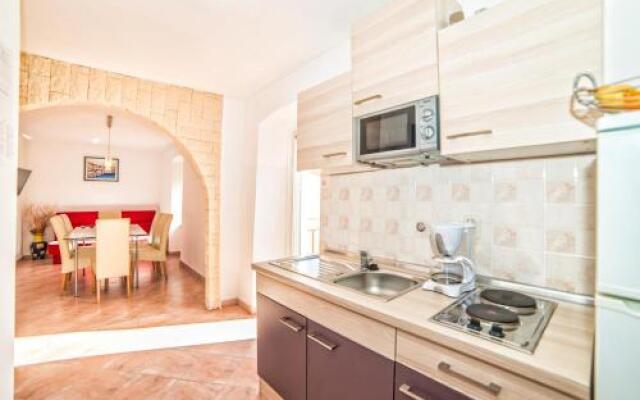 Apartments Salčinović 1031