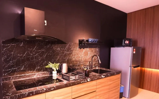 Reizz Residence