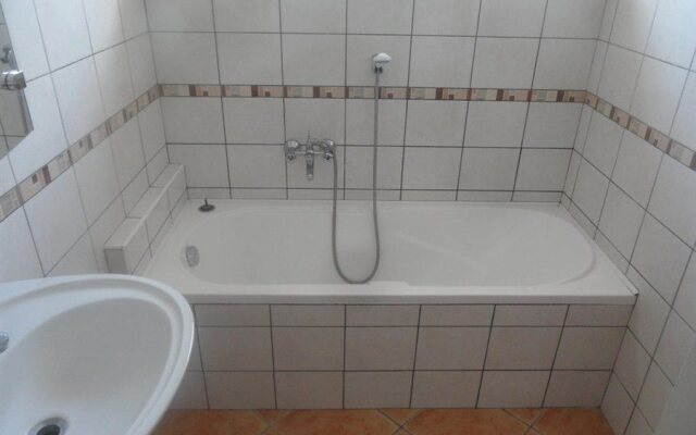 Famvarga Apartmanház