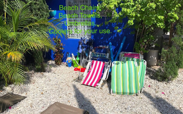 Beach House Cabanas