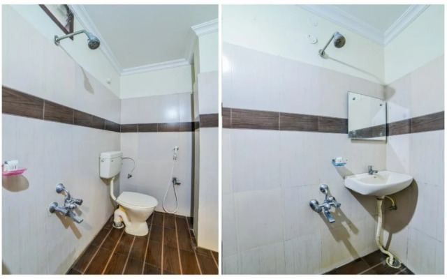 Surya Teja Residencyby OYO Rooms