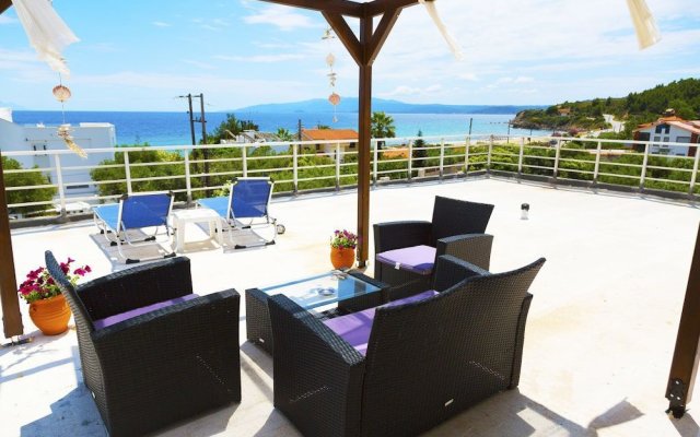 Salonikiou Beach Luxury Residences