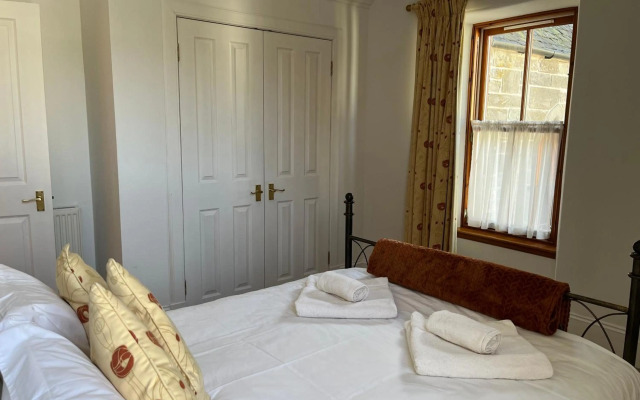 Lairds and Keepers Apartments